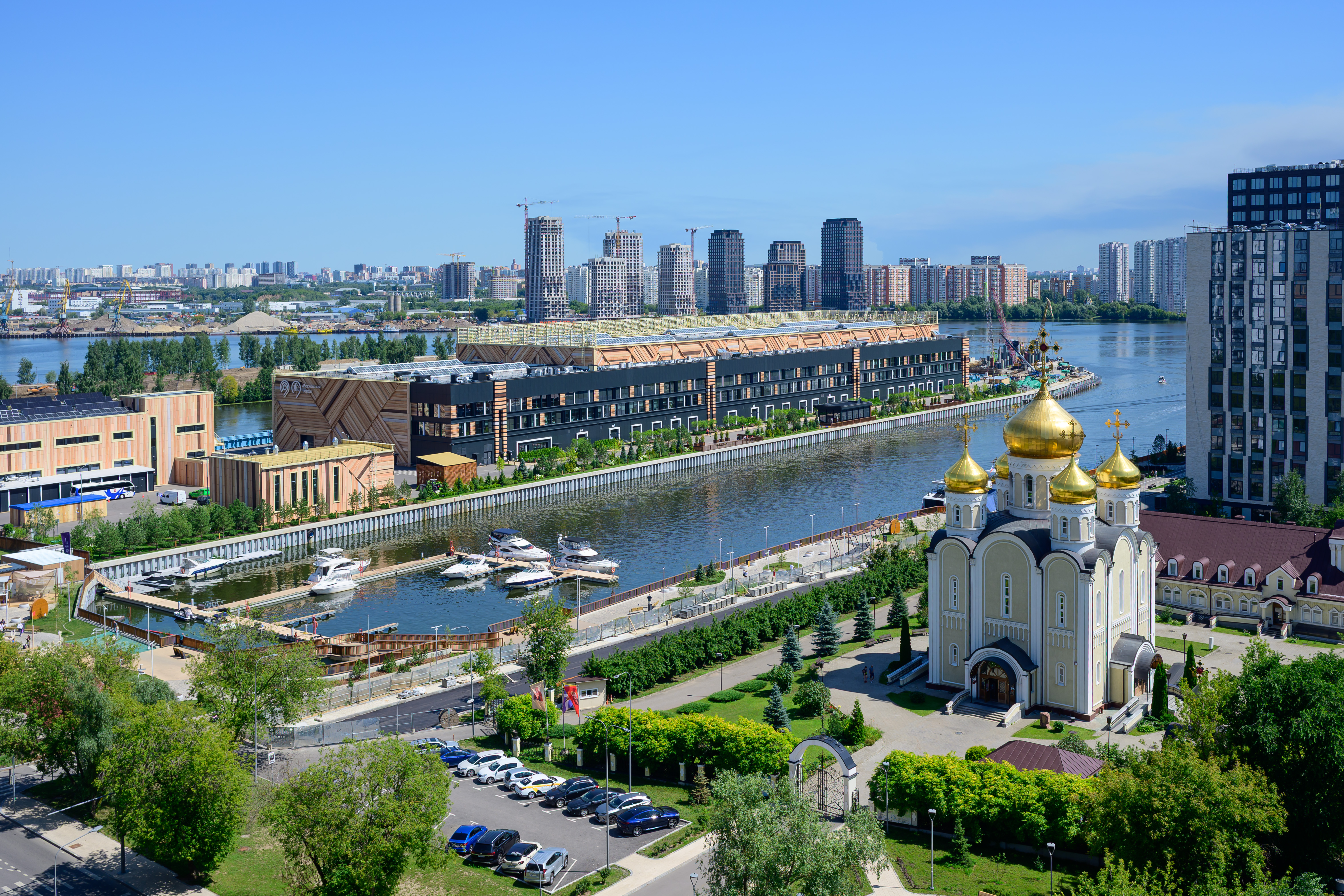 Город на реке